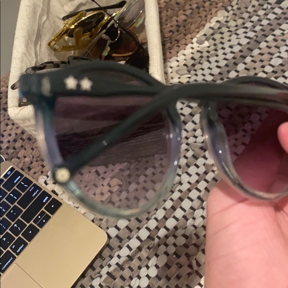 wildfox sunglasses - Picture 2 of 2